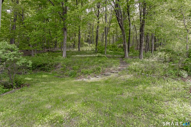 38 Mountain Road, Woodbury, CT 06798
