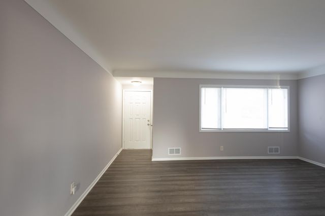 3451 Logan Avenue N, Minneapolis, MN 55412