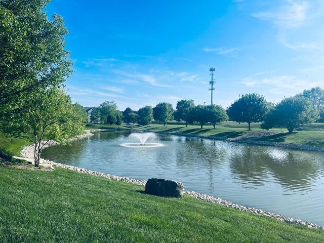 2947 Rutland Circle 101, Naperville, IL 60564