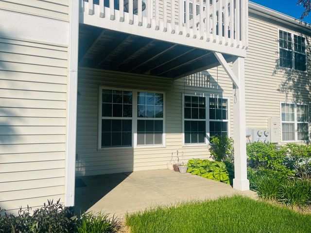 2947 Rutland Circle 101, Naperville, IL 60564