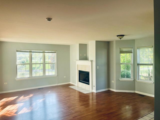 2947 Rutland Circle 101, Naperville, IL 60564