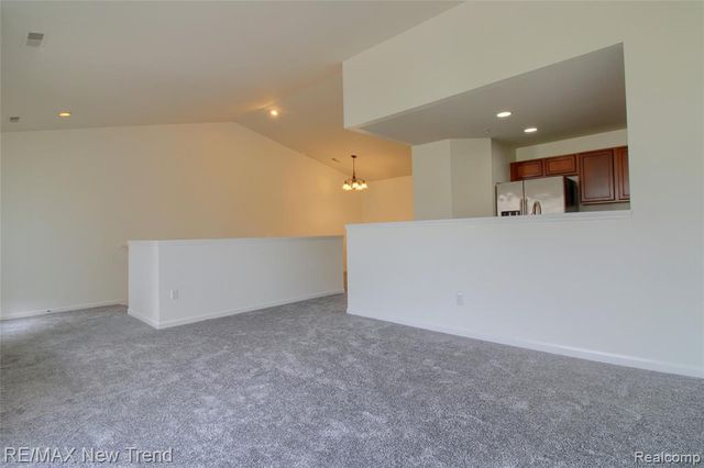 28021 Hopkins Drive, Novi, MI 48377