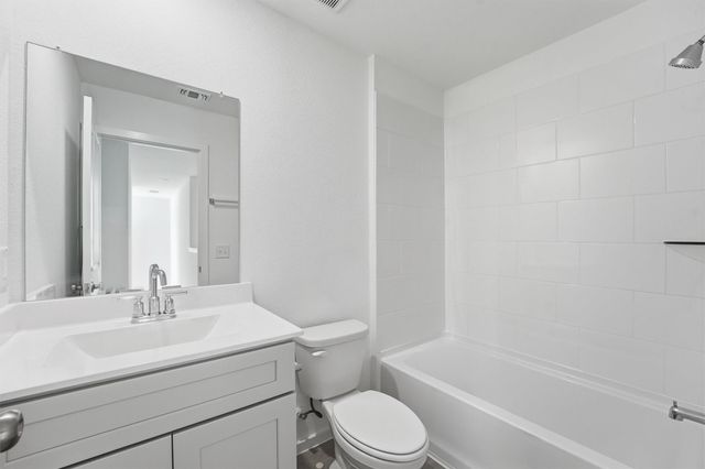 6814 Bens Landing, Cove, TX 77523