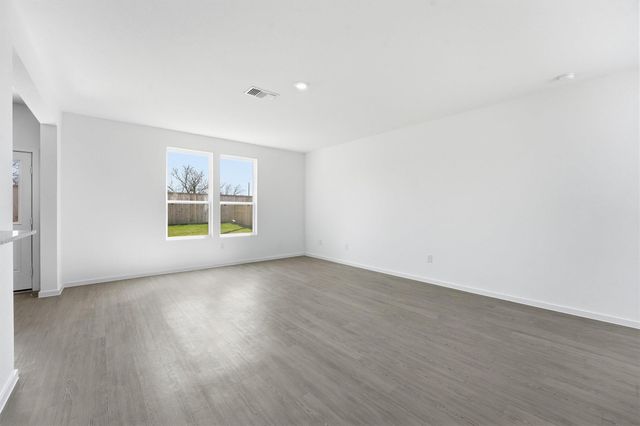 6814 Bens Landing, Cove, TX 77523