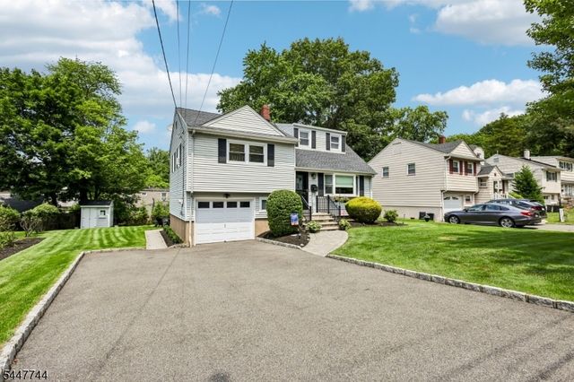 26 Westland Rd, Verona Twp., NJ 07044