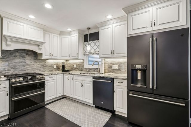 26 Westland Rd, Verona Twp., NJ 07044