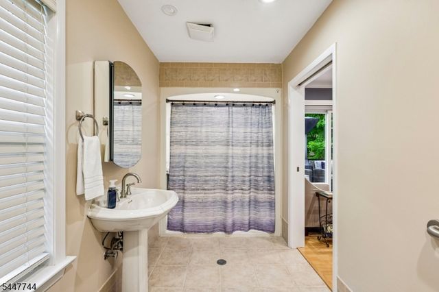 26 Westland Rd, Verona Twp., NJ 07044