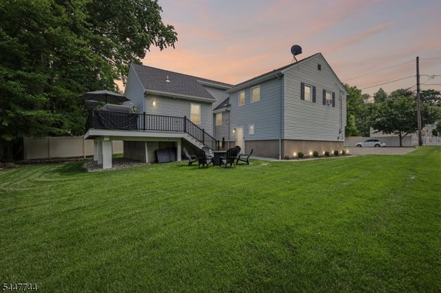 26 Westland Rd, Verona Twp., NJ 07044