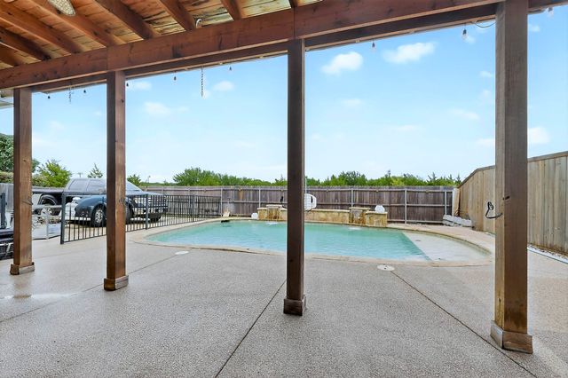 1603 Creekridge Drive, Keller, TX 76248