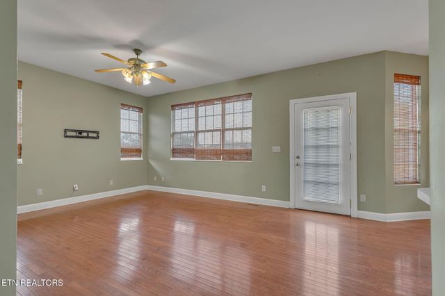 1010 Creek Brook Lane, Seymour, TN 37865