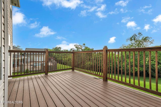 1010 Creek Brook Lane, Seymour, TN 37865