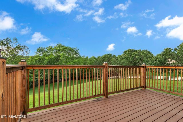 1010 Creek Brook Lane, Seymour, TN 37865