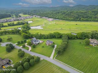 1010 Creek Brook Lane, Seymour, TN 37865