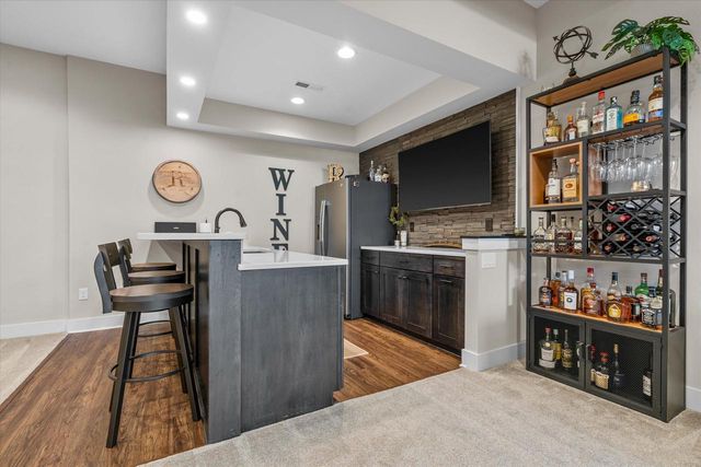 17860 Greenbrier DRIVE, Brookfield, WI 53045