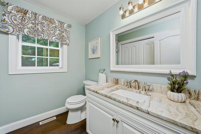 39 Jackman Ridge Road, Windham, NH 03087