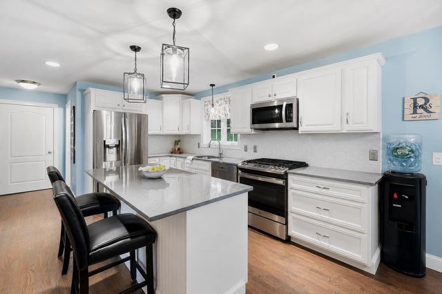 39 Jackman Ridge Road, Windham, NH 03087