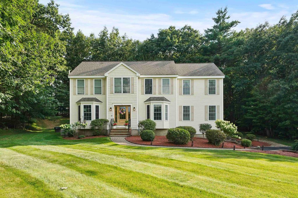 39 Jackman Ridge Road, Windham, NH 03087