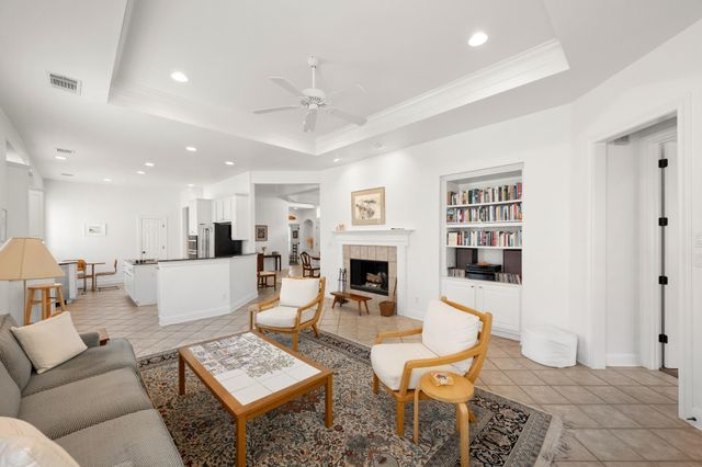 223 The Hills DR 3, Austin, TX 78738