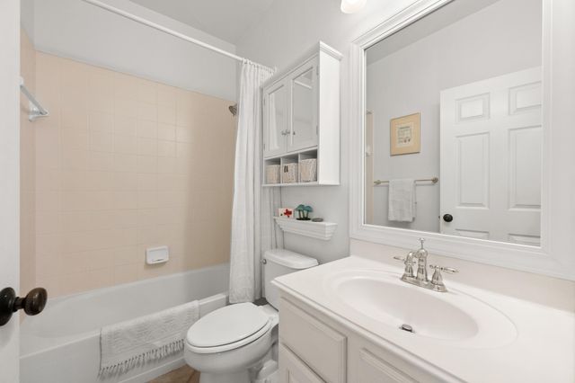223 The Hills DR 3, Austin, TX 78738