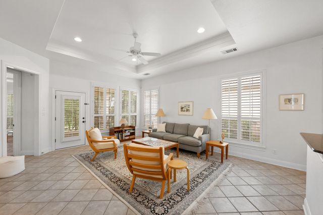 223 The Hills DR 3, Austin, TX 78738