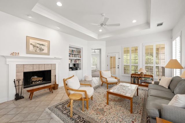 223 The Hills DR 3, Austin, TX 78738