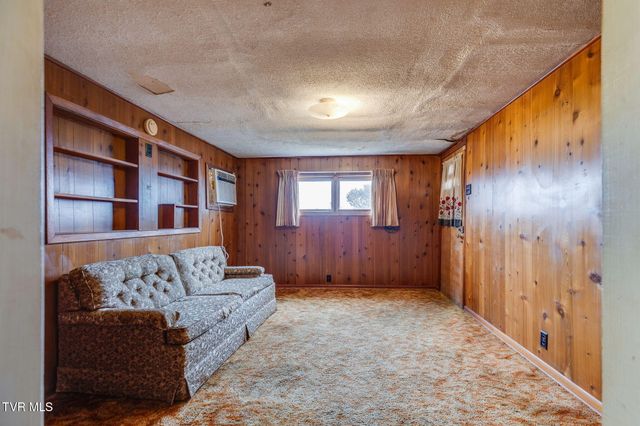 4197 Skyland Drive, Kingsport, TN 37664