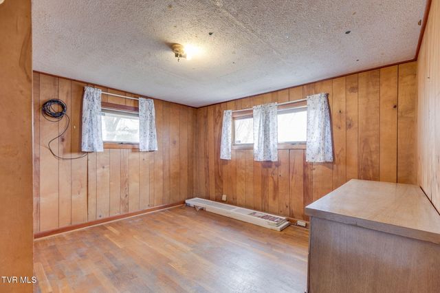 4197 Skyland Drive, Kingsport, TN 37664