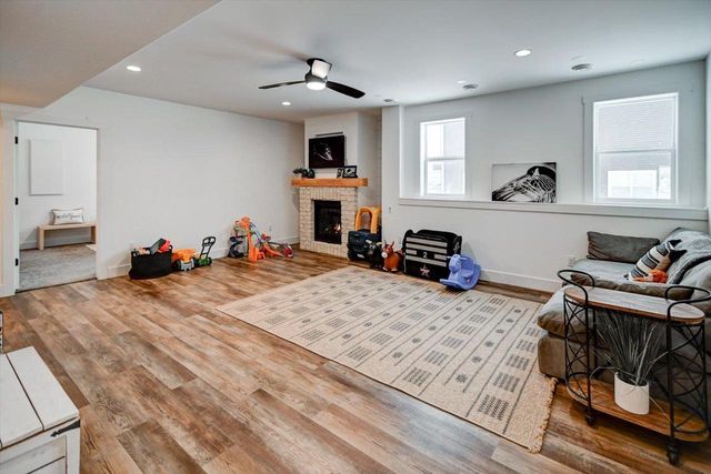 414 E School Road, Cottage Grove, WI 53527