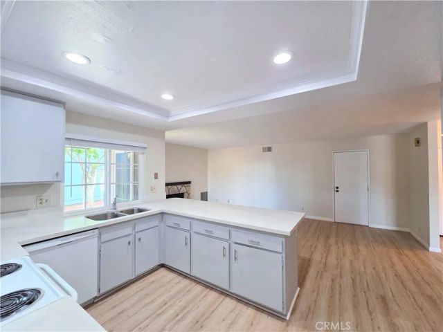 1219 E Jay, Carson, CA 90745