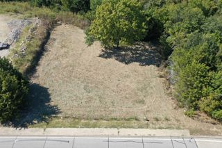 625 N M.L.King Jr Boulevard, Grand Prairie, TX 75050