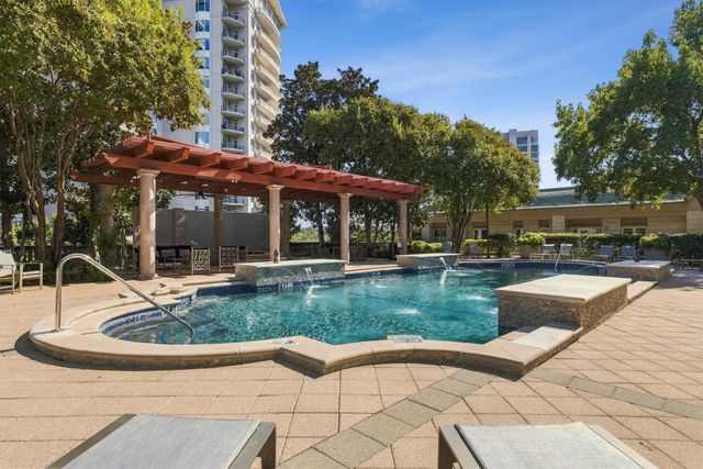 3401 Lee Parkway 409, Dallas, TX 75219