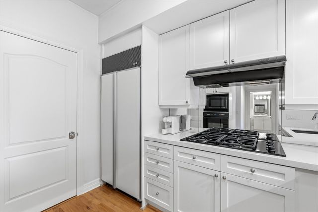 3401 Lee Parkway 409, Dallas, TX 75219