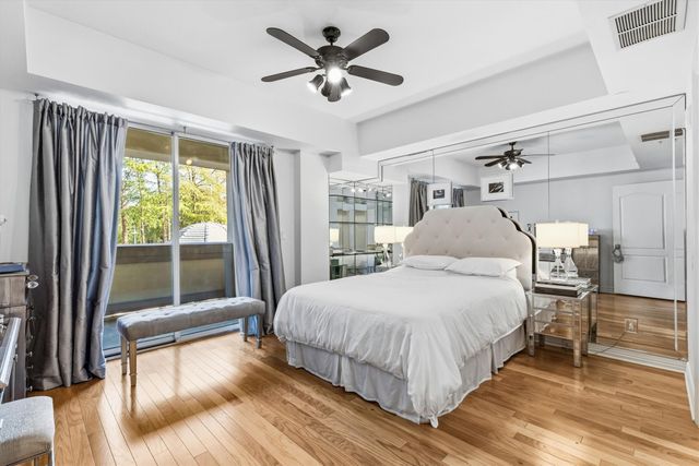3401 Lee Parkway 409, Dallas, TX 75219