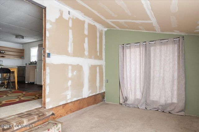 869 Bouton Court, Fairbanks, AK 99712