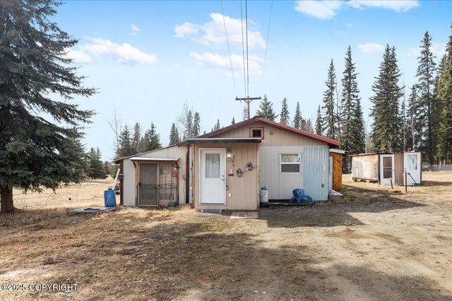 869 Bouton Court, Fairbanks, AK 99712