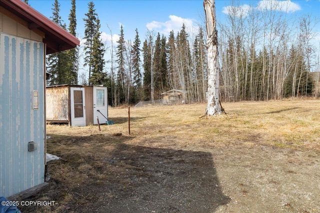 869 Bouton Court, Fairbanks, AK 99712