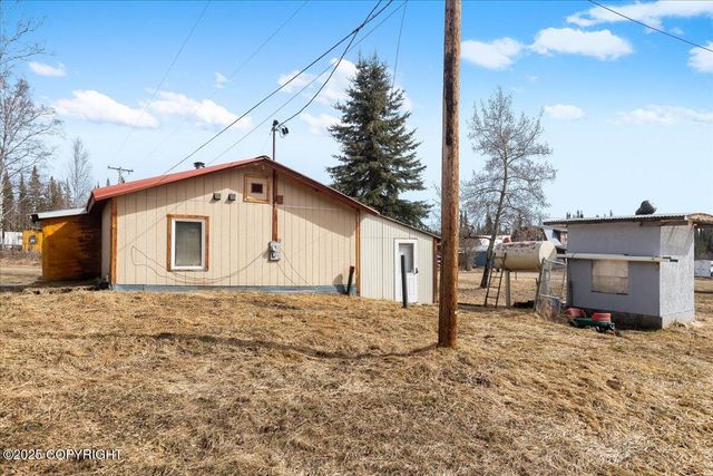 869 Bouton Court, Fairbanks, AK 99712