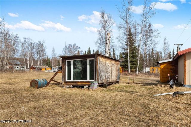 869 Bouton Court, Fairbanks, AK 99712