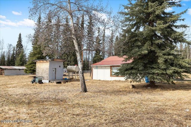 869 Bouton Court, Fairbanks, AK 99712