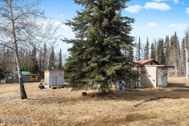 869 Bouton Court, Fairbanks, AK 99712
