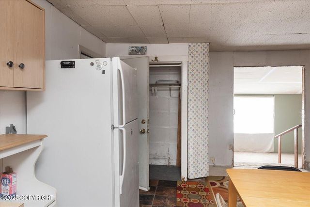 869 Bouton Court, Fairbanks, AK 99712