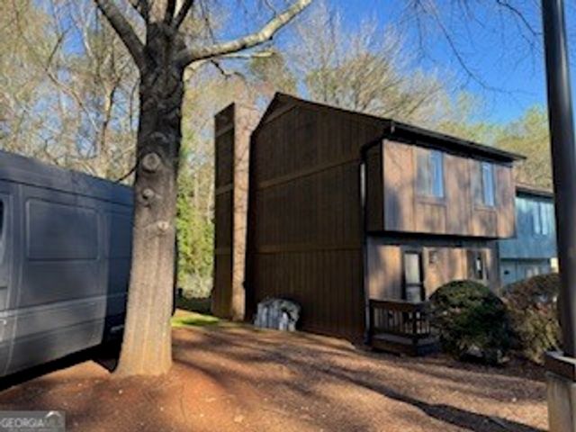 134 Fernbanks Court, Athens, GA 30605