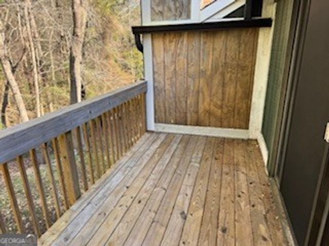 134 Fernbanks Court, Athens, GA 30605