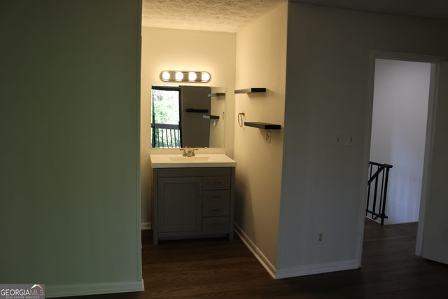 134 Fernbanks Court, Athens, GA 30605