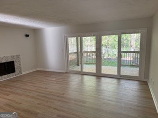 134 Fernbanks Court, Athens, GA 30605