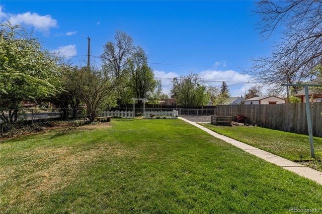1290 N Grant Avenue, Loveland, CO 80537