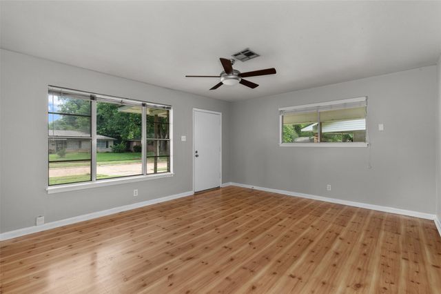 1712 Bradley Street, Bossier City, LA 71112