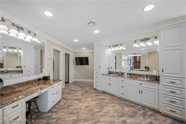 308 Rivercrest Drive, Fort Smith, AR 72903