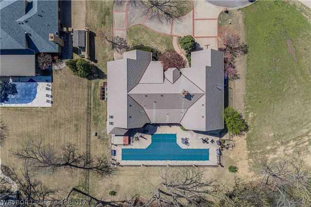 308 Rivercrest Drive, Fort Smith, AR 72903