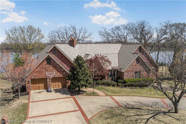 308 Rivercrest Drive, Fort Smith, AR 72903